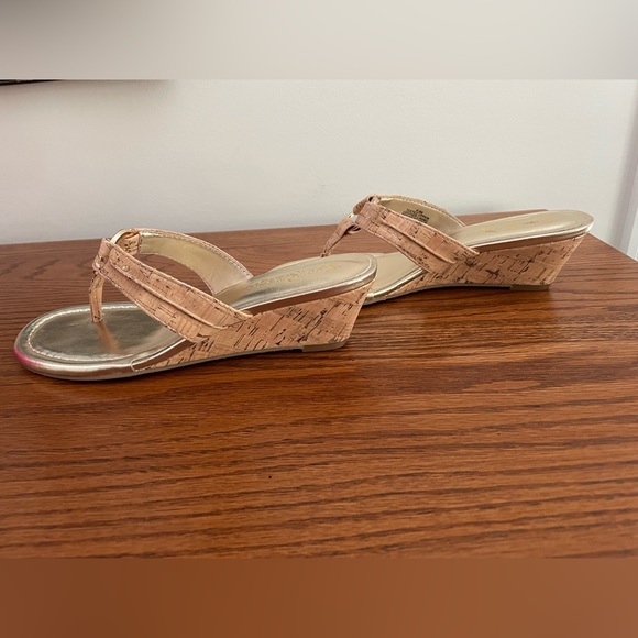 Lilly Pulitzer Mckim Wedge - Picture 3 of 6